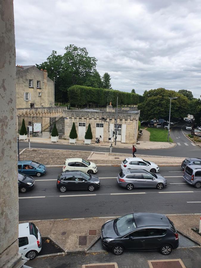 Le Loft De Blossac Leilighet Poitiers Eksteriør bilde